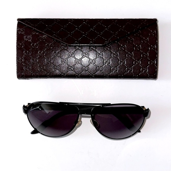 Gucci | Shiny Black Aviator Sunglasses - Picture 7 of 9